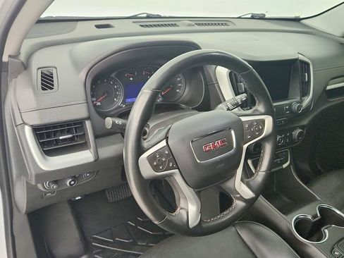 Used 2023 GMC Terrain SLT FWD image 13