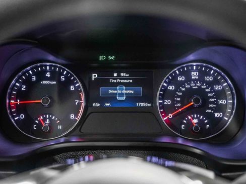 Used 2023 Kia Forte LXS w/ LXS Technology Package FWD image 24
