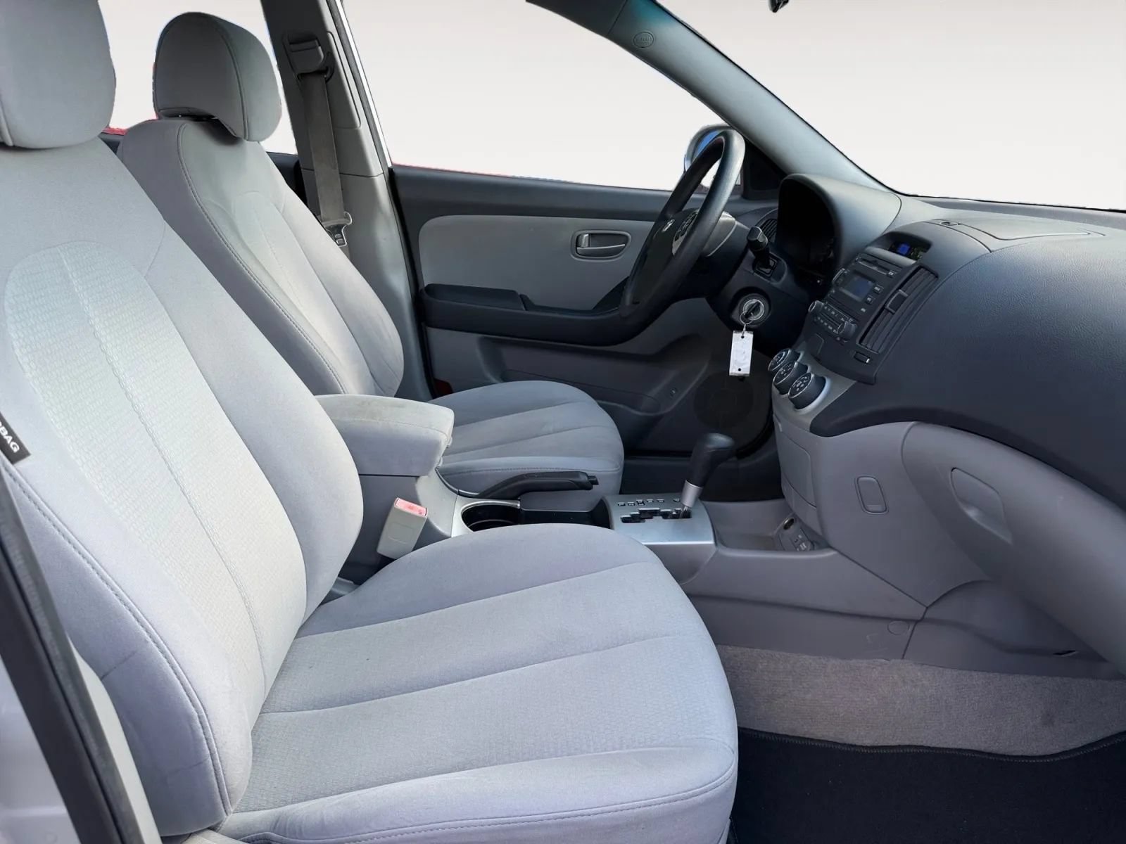 Used 2008 Hyundai Elantra SE FWD image 11