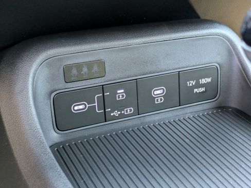 New 2026 Hyundai Kona SE image 28