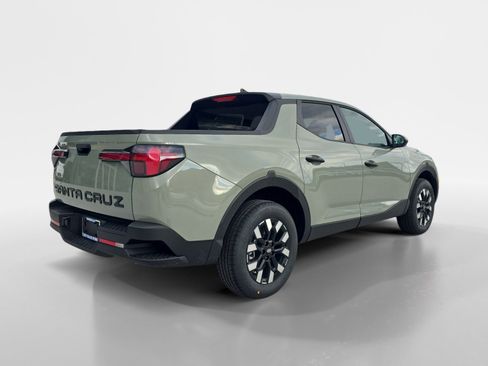 New 2026 Hyundai Santa Cruz SE FWD image 3