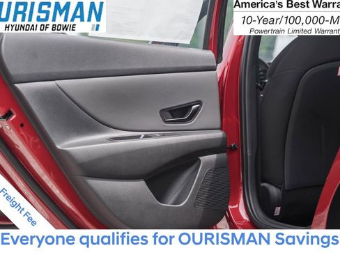 New 2025 Hyundai Elantra Sport image 32