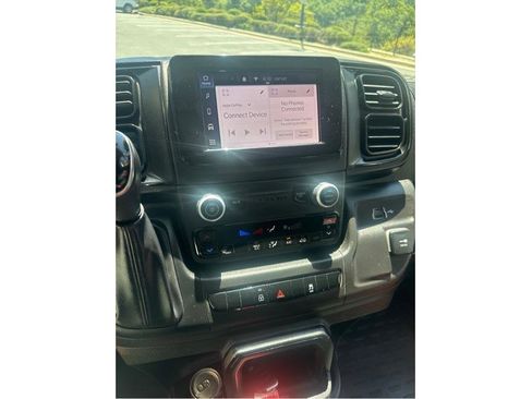 Used 2024 RAM ProMaster 2500 FWD image 13