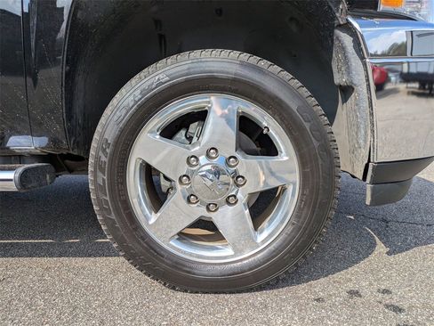 Used 2011 Chevrolet Silverado 2500 LTZ w/ LTZ Plus Package image 12