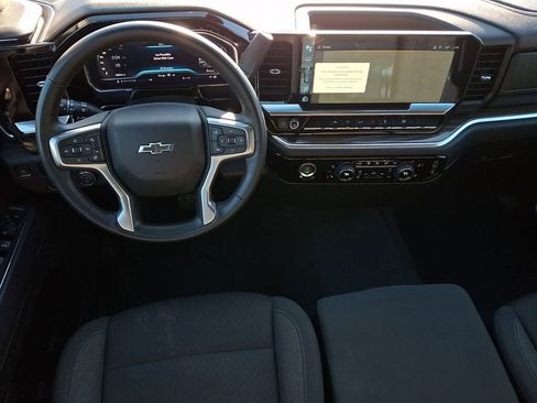 Used 2023 Chevrolet Silverado 1500 RST image 11