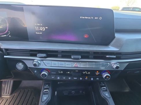 Used 2023 Kia Telluride EX X-Line image 21