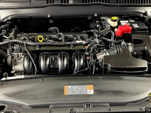 Used 2016 Ford Fusion SE FWD image 29