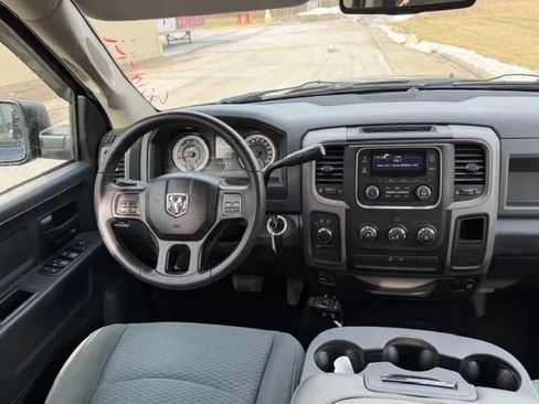 Used 2014 RAM 1500 Express image 19