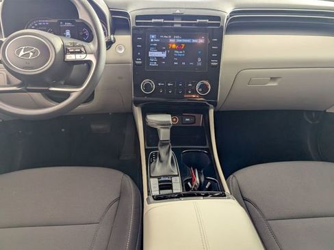 Used 2022 Hyundai Tucson SEL FWD image 24