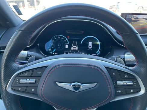 Used 2023 Genesis GV70 2.5T w/ Sport Prestige Package image 25