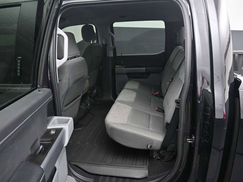 Used 2022 Ford F150 XLT w/ Equipment Group 302A High image 14