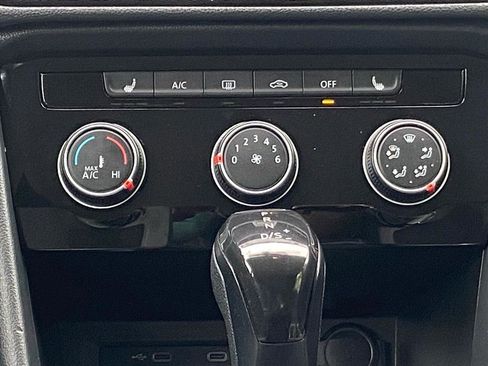 Used 2023 Volkswagen Taos S image 8