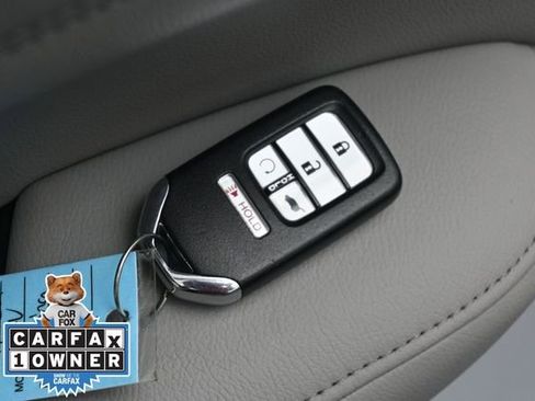 Used 2022 Honda CR-V Touring image 38