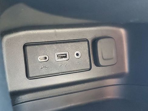 Certified 2024 Chevrolet Equinox LT AWD/4WD image 30