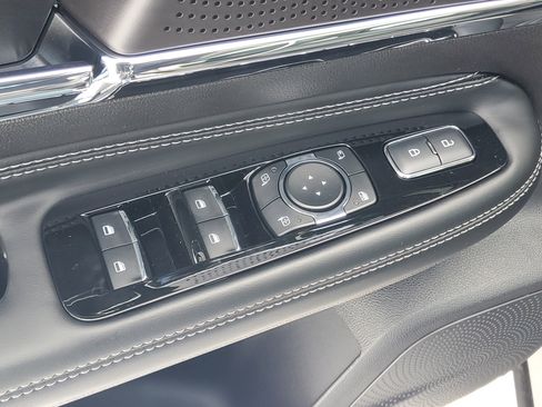 New 2026 Lincoln Corsair Premiere image 10