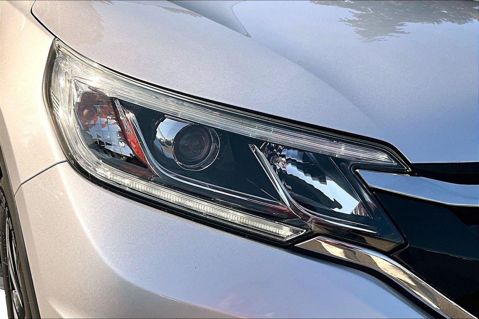 Used 2016 Honda CR-V Touring image 33