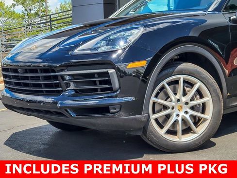 Used 2021 Porsche Cayenne Coupe image 2