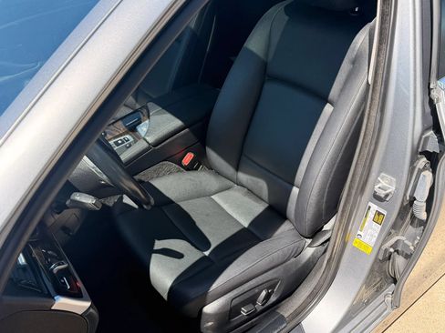Used 2015 BMW 528i Sedan RWD image 14