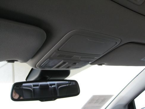 Used 2015 Honda Odyssey EX-L image 15