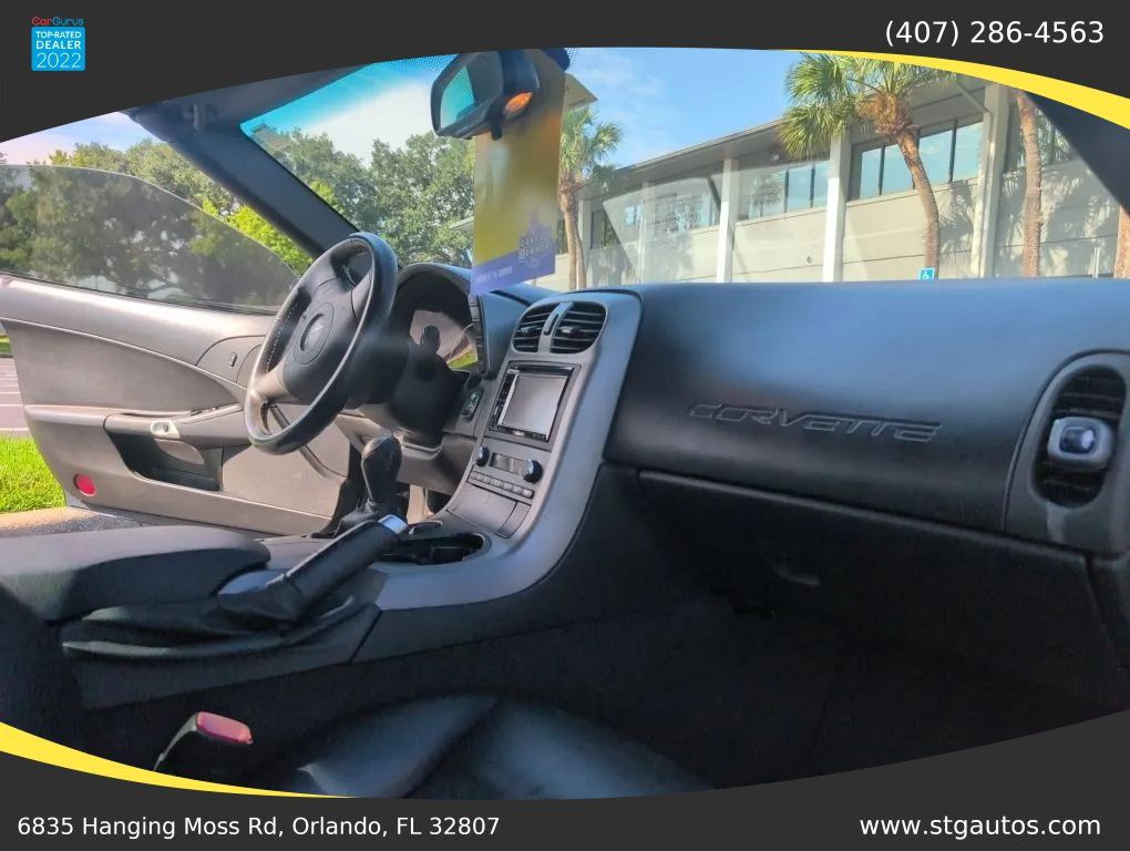 Used 2007 Chevrolet Corvette Convertible RWD image 16