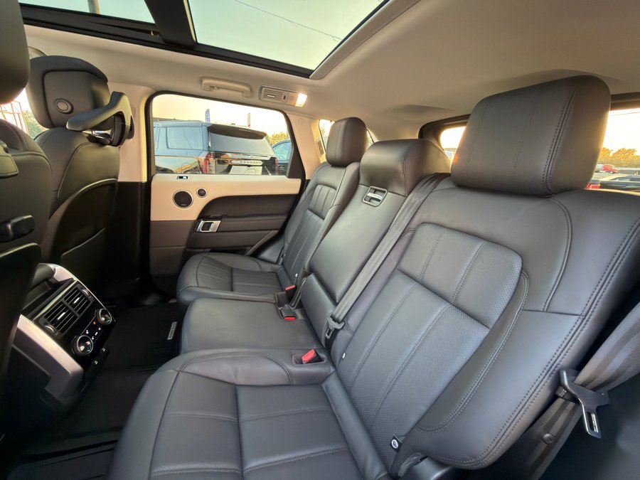 Used 2021 Land Rover Range Rover Sport HSE Silver Edition AWD/4WD image 33