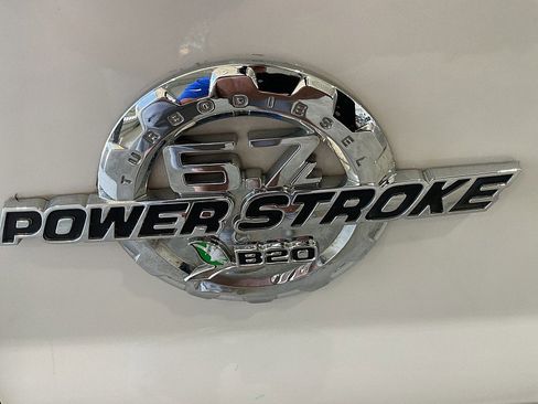 Used 2014 Ford F250 Platinum w/ FX4 Off-Road Package image 11