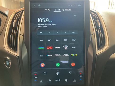 Used 2024 Ford Edge SEL image 19