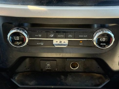 Used 2021 Ford F150 XLT w/ Equipment Group 301A Mid RWD image 21