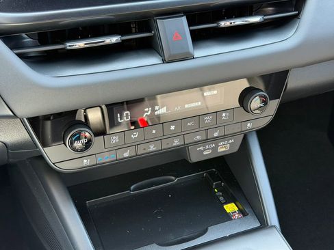 New 2026 Subaru Outback Touring XT AWD/4WD image 18