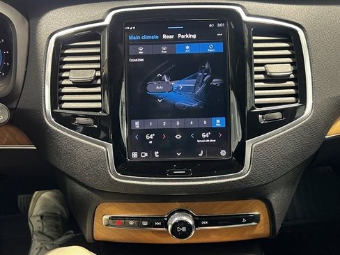 Used 2023 Volvo XC90 B6 Plus w/ Protection Package Premier image 45