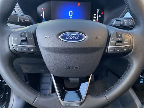 Used 2023 Ford Escape Active image 18
