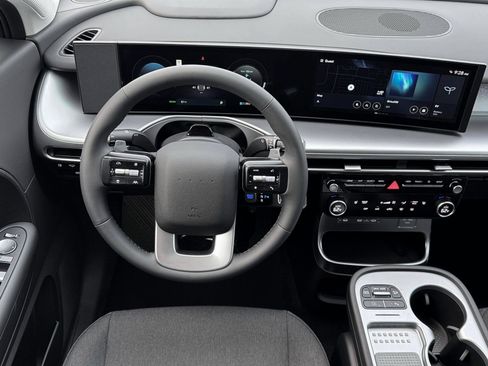 New 2026 Hyundai Ioniq 9 S image 17