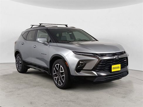 Used 2023 Chevrolet Blazer RS image 7