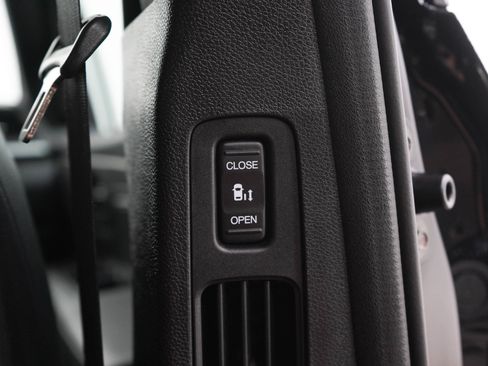 Used 2024 Honda Odyssey Sport image 18