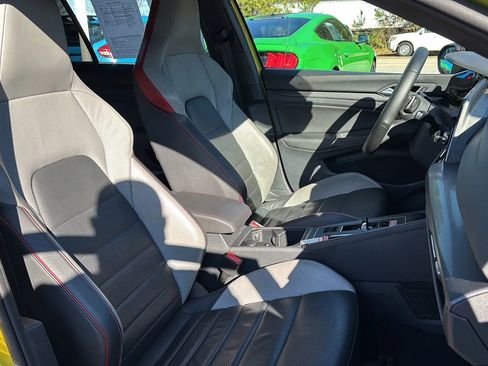 Used 2022 Volkswagen GTI Autobahn image 28