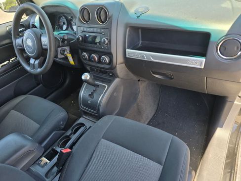 Used 2014 Jeep Compass Sport w/ Power Value Group AWD/4WD image 11