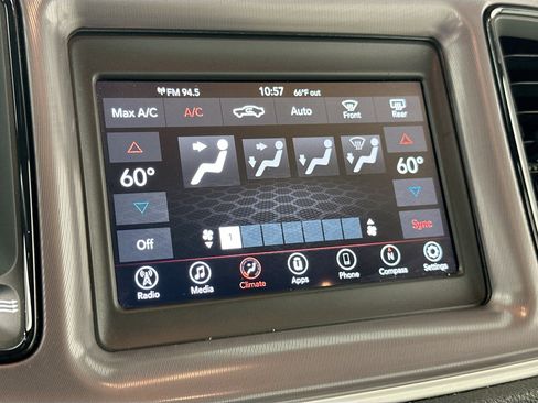 Used 2022 Dodge Challenger GT w/ Driver Convenience Group image 15