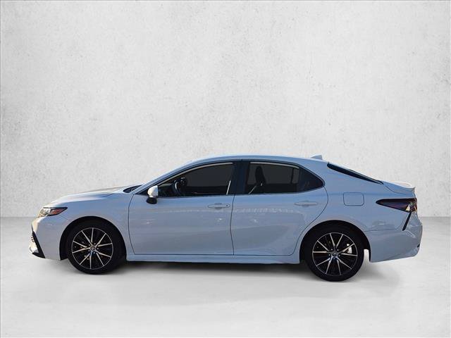 Used 2024 Toyota Camry SE w/ Convenience Package FWD image 7