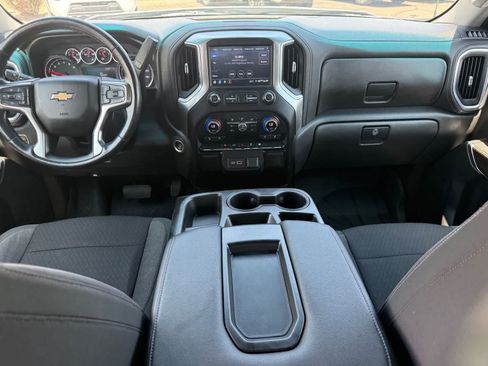 Used 2021 Chevrolet Silverado 1500 LT AWD/4WD image 28