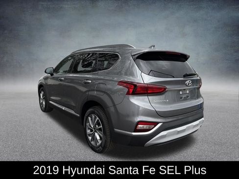 Used 2019 Hyundai Santa Fe SEL image 3