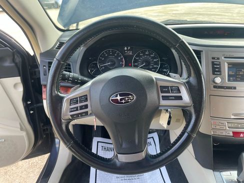 Used 2012 Subaru Outback 2.5i Limited w/ Moonroof Pkg image 18