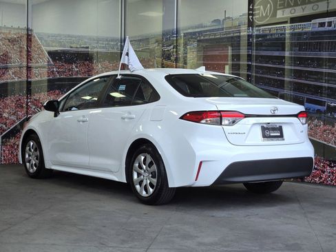 Certified 2025 Toyota Corolla LE image 6