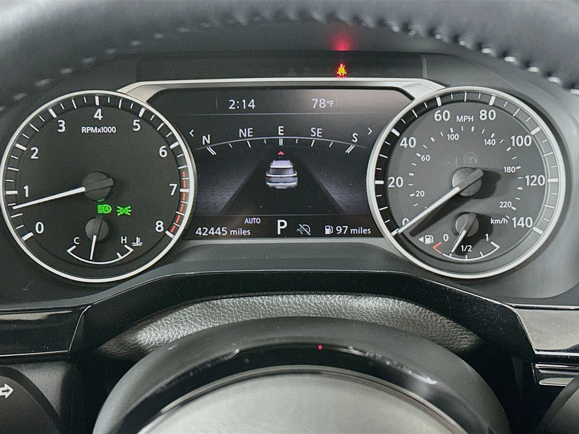Used 2023 Nissan Pathfinder SL w/ SL Premium Package AWD/4WD image 12