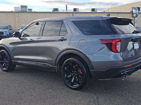 Used 2022 Ford Explorer ST w/ Equipment Group 401A image 6