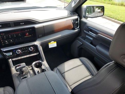 New 2026 GMC Sierra 1500 Denali AWD/4WD image 7
