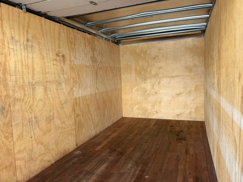 Used 2024 Isuzu NPR image 23