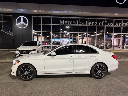 Used 2021 Mercedes-Benz C 300 Sedan image 2