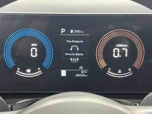 Used 2025 Hyundai Tucson SEL FWD image 39