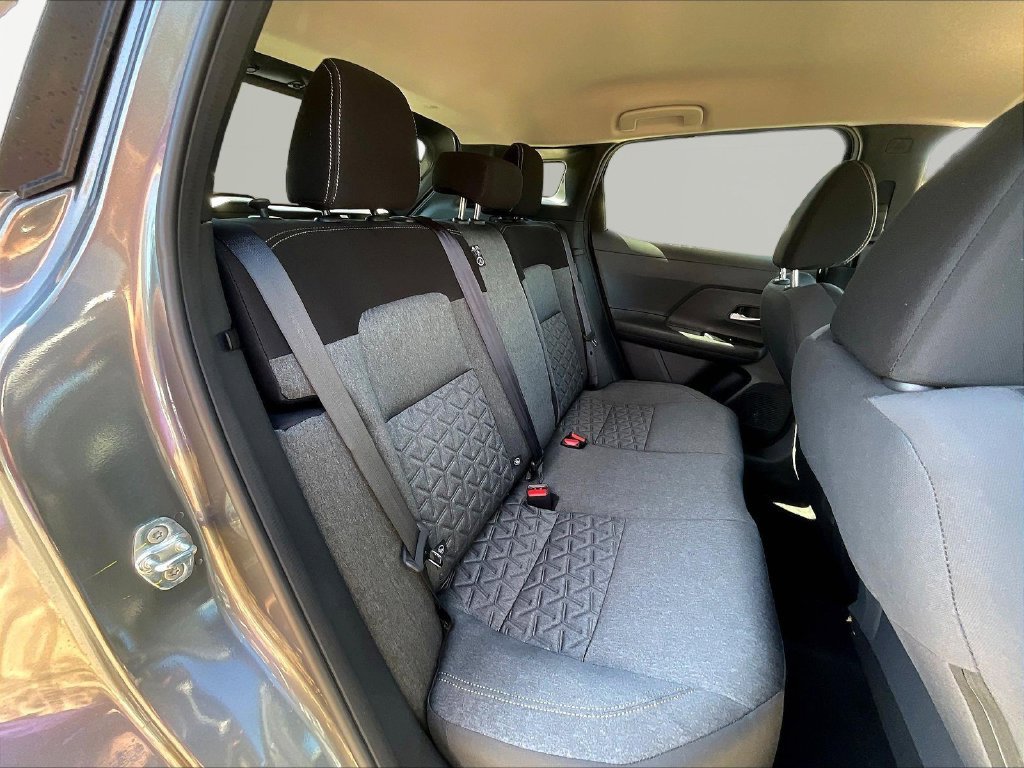 New 2027 Nissan Kicks SV FWD image 10