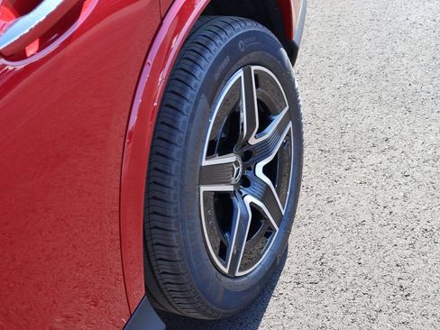 Certified 2026 Mercedes-Benz GLC 300 4MATIC image 41